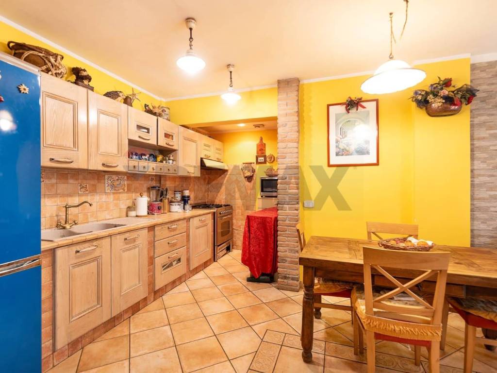 Appartamento a Montemarciano in Via Po, 71 - Foto 2