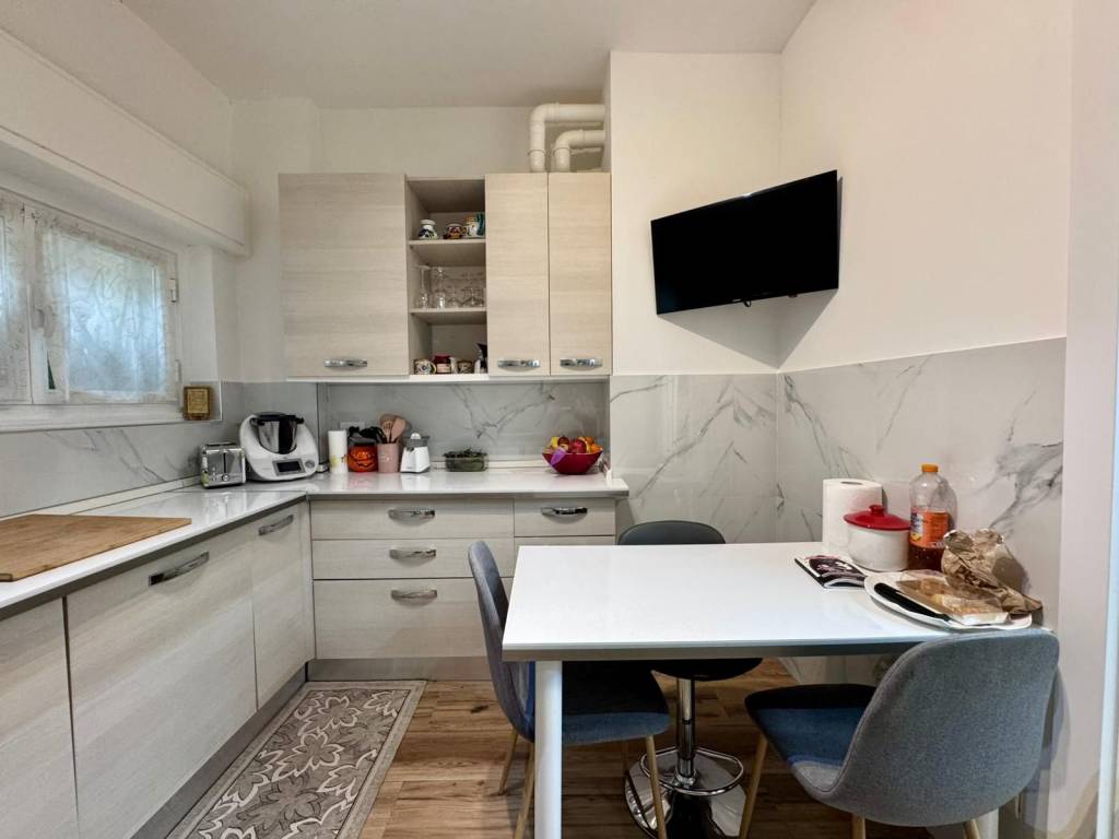 Appartamento a Lecco in via Belfiore, 68 - Foto 4