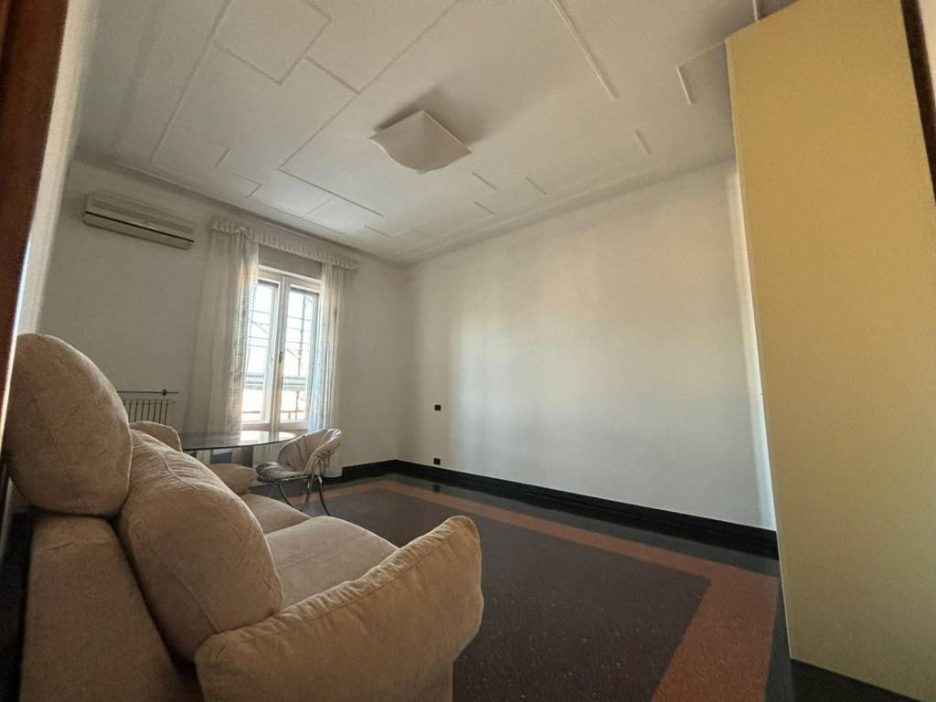 Appartamento a Genova in Corso Aldo Gastaldi - Foto 4