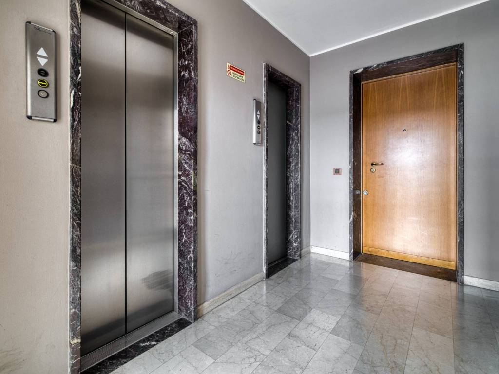 Appartamento a Milano in Via Generale Gustavo Fara - Foto 4