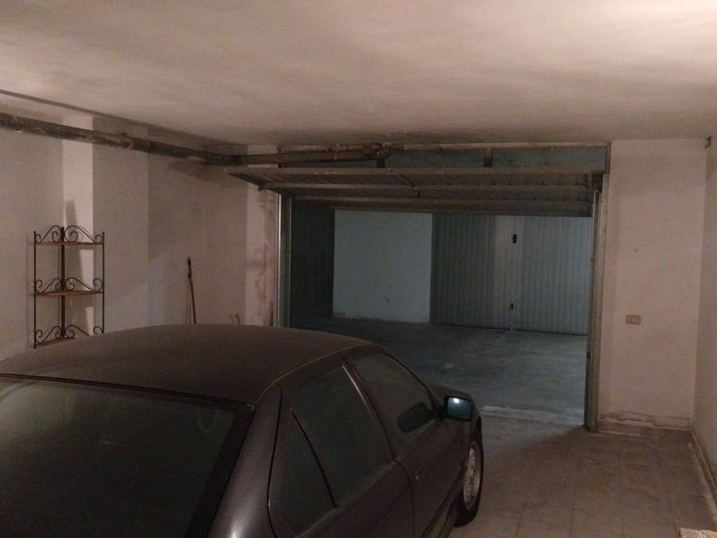 Box / garage a Cagliari in Via del Pozzetto, 9 - Foto 2