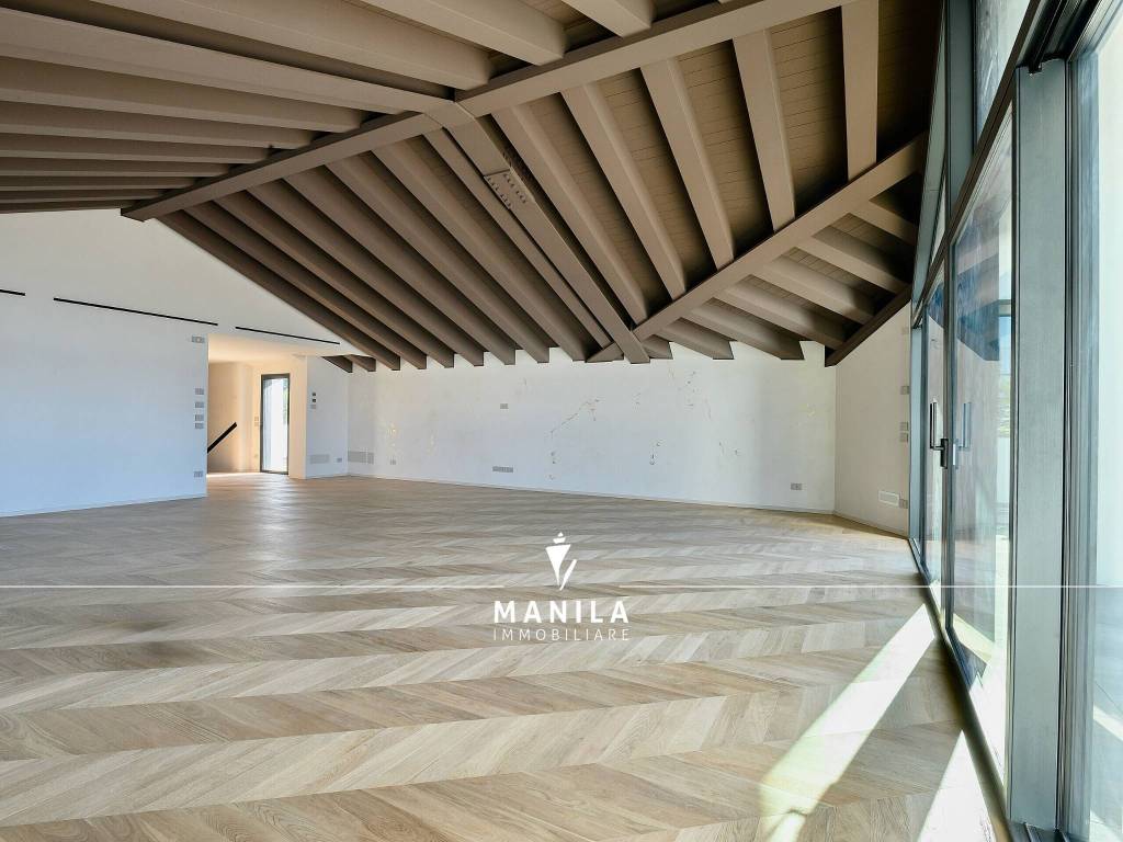 Appartamento a Treviso in Via Francesco Baracca, 20, 31100 Treviso TV, Italia - Foto 2