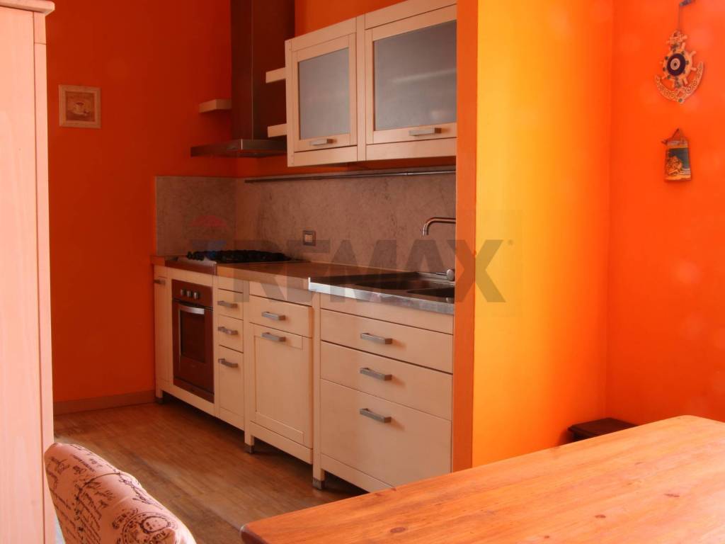 Appartamento a Carrara in Via Giuseppe Garibaldi, 75 - Foto 3