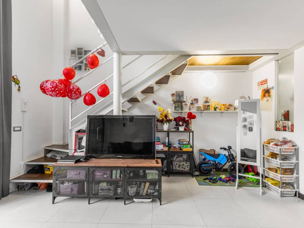 Appartamento a Milano in Via Simone Schiaffino, 25 - Foto 5