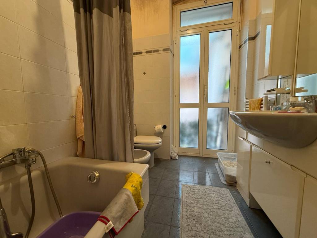 Appartamento a Genova in Via Ursone da Sestri - Foto 5