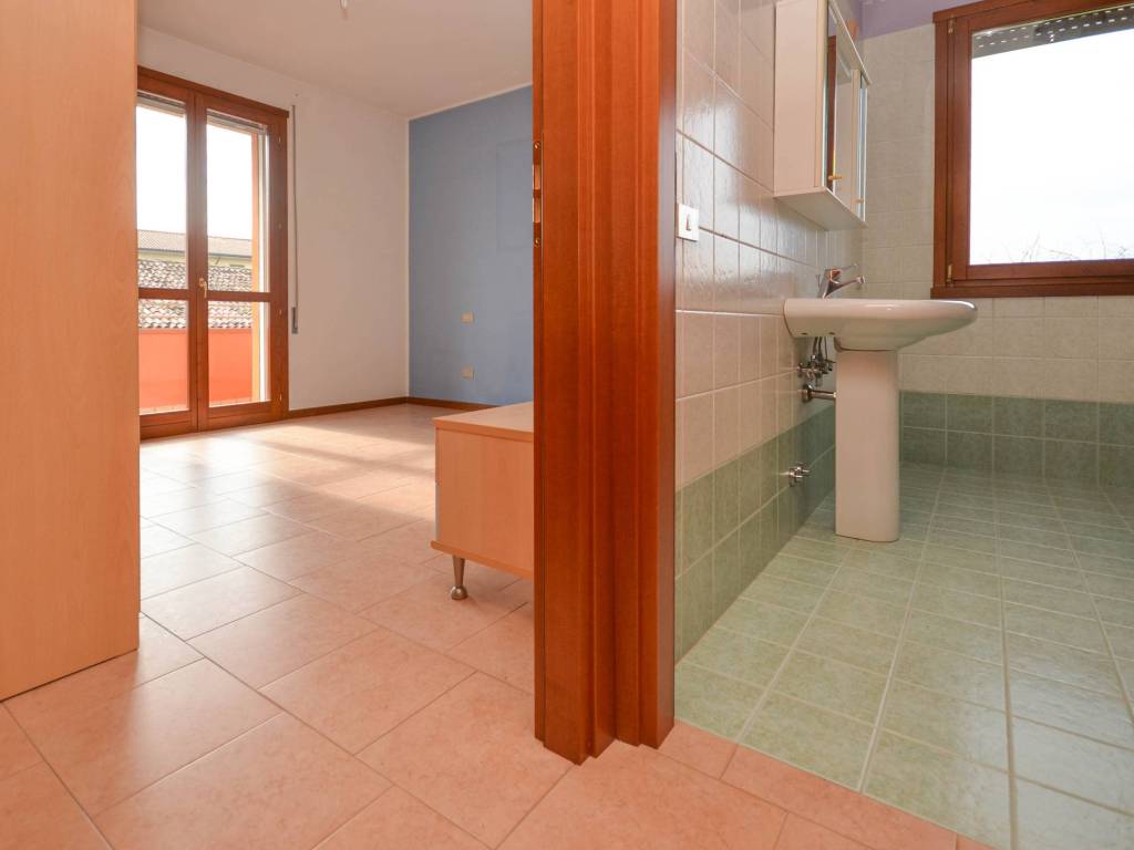 Appartamento a Grumolo delle abbadesse in Via Giacomo Zanella - Foto 5