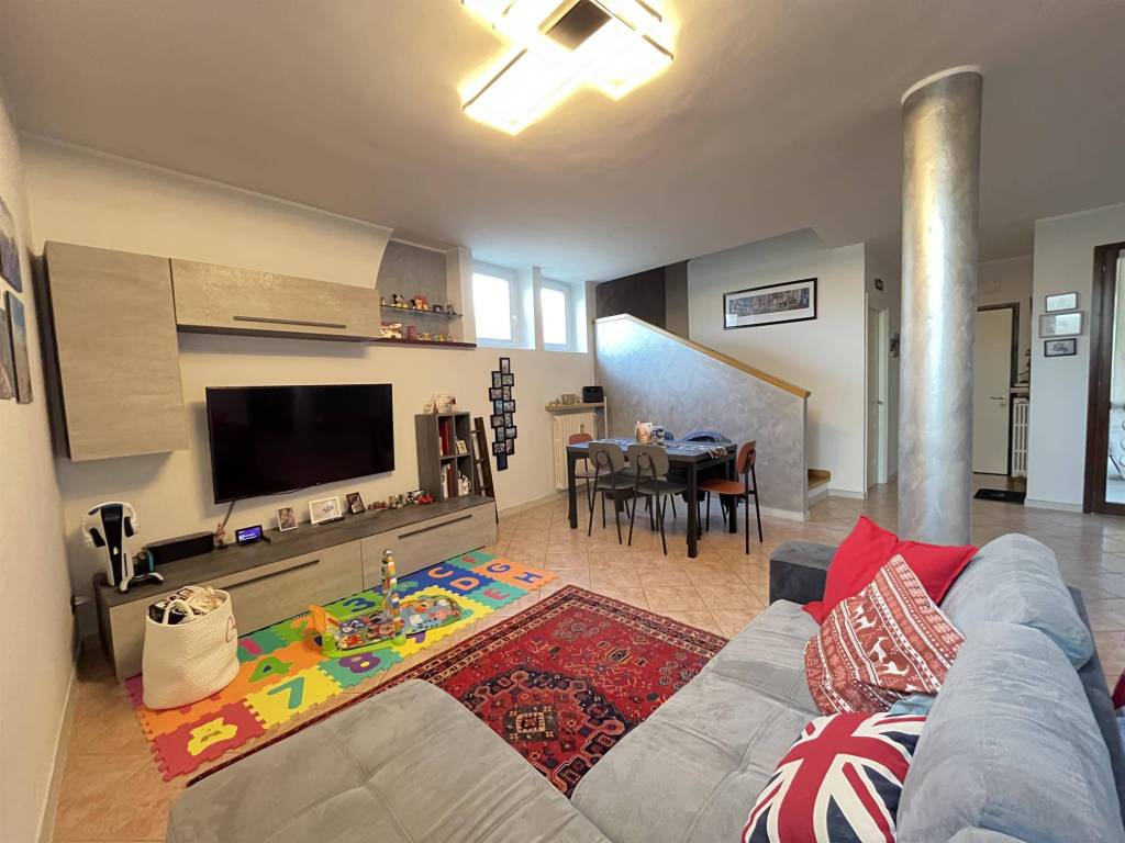 Appartamento a Vigevano in Via Manara Negrone - Foto 3