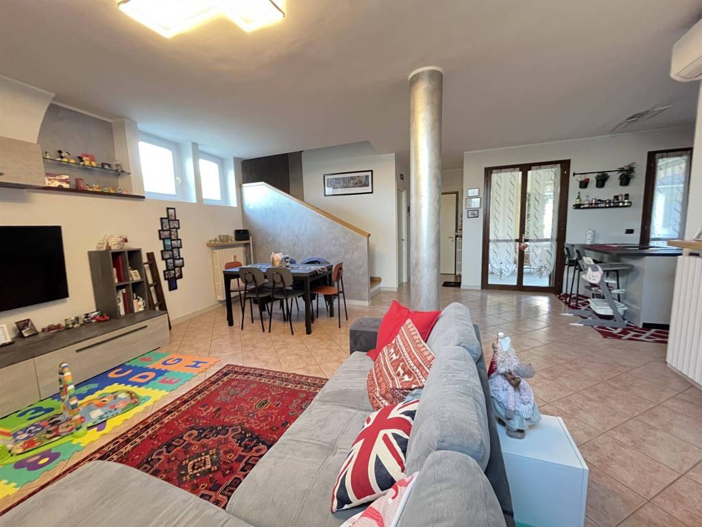 Appartamento a Vigevano in Via Manara Negrone - Foto 4