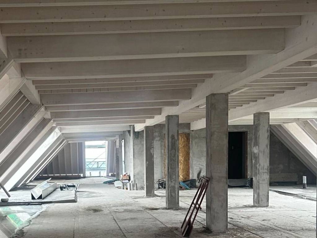 Attico / mansarda a Milano in Via Melchiorre Delfico, 24 - Foto 4