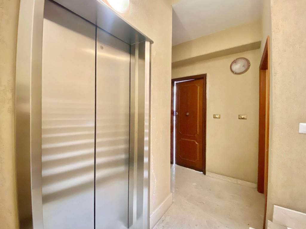 Appartamento a Giardini-naxos in Via degli Ulivi - Foto 5