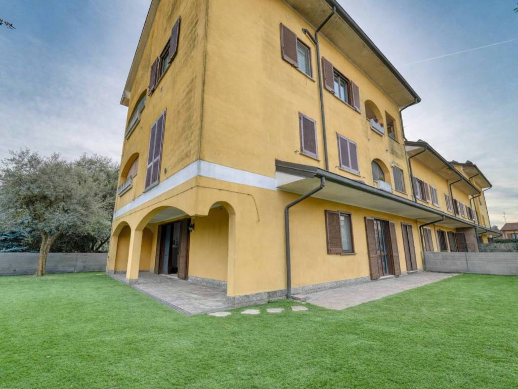 Appartamento a Colturano in Via 1 Maggio, 10 - Foto 2