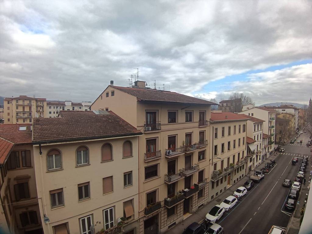 Appartamento a Firenze in Viale Giuseppe Mazzini - Foto 4