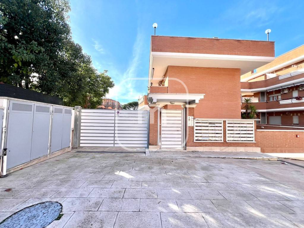 Appartamento a Marino in Via Piero Maroncelli - Foto 2