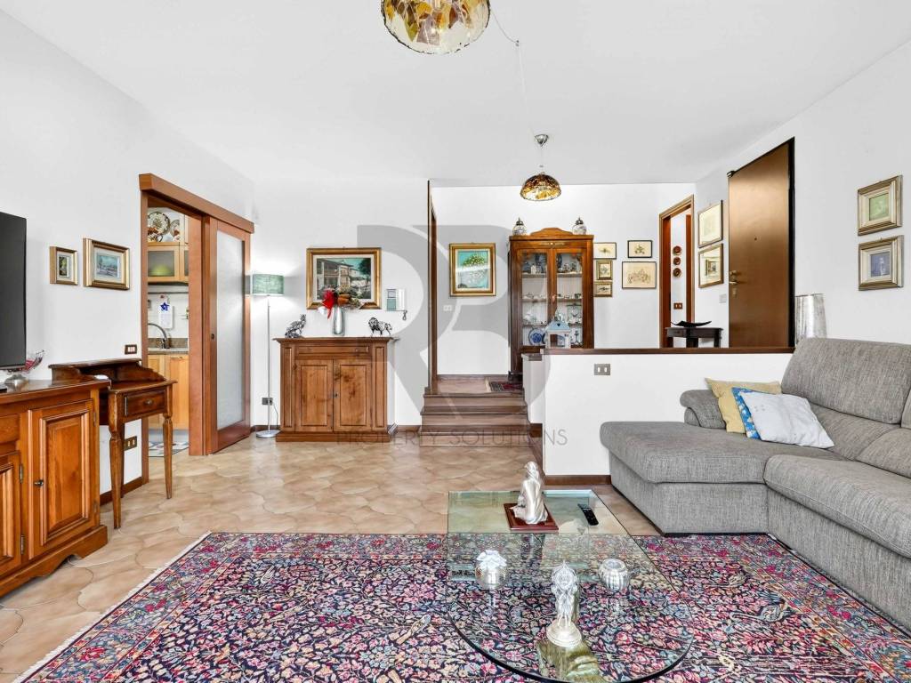 Appartamento a Mozzate in Via Santa Croce, 4 - Foto 2