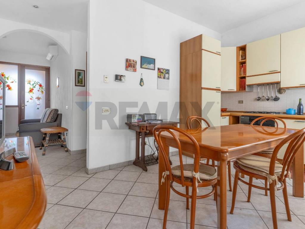 Villa a Rho in via Mameli, 43 - Foto 3