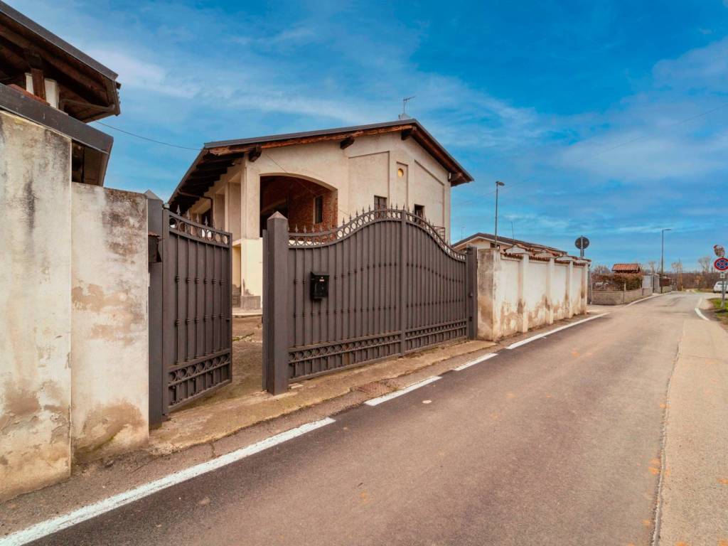 Villa a Rivalta di torino in Via Ca' Bianca - Foto 3