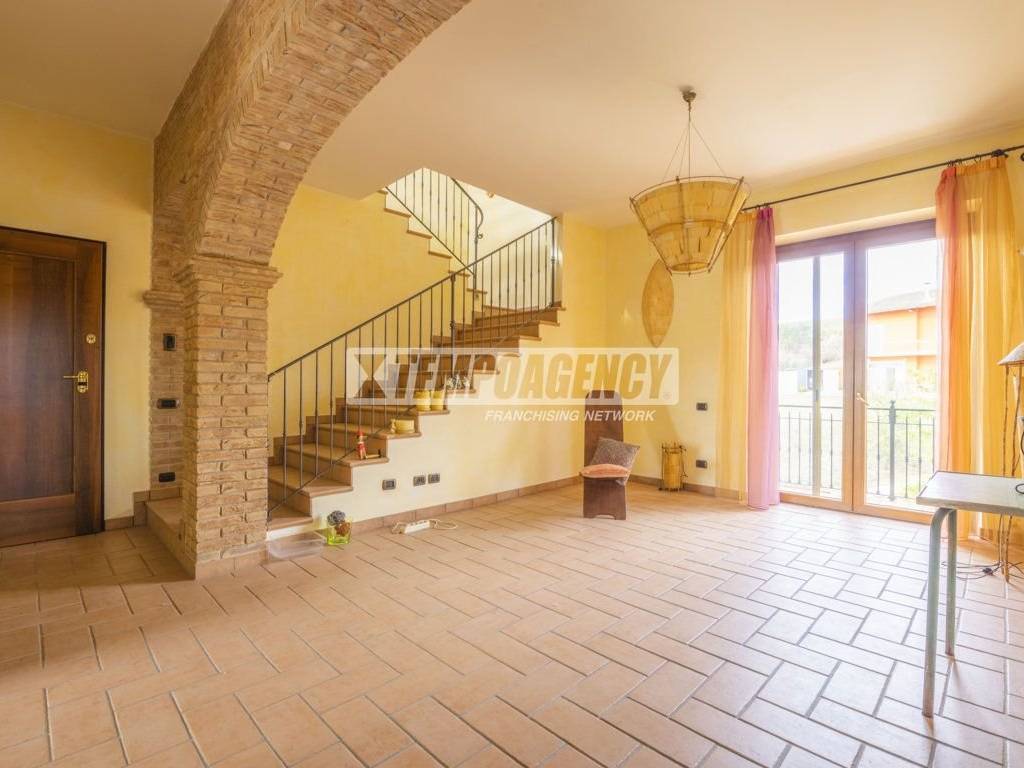 Casa indipendente a Mogliano in Contrada Macarre - Foto 5