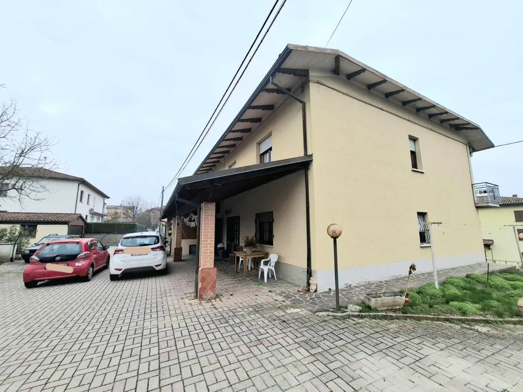 Appartamento a Valsamoggia in Via Ziribega, 15 - Foto 2