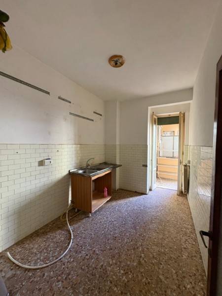 Appartamento a Arezzo in Via Benvenuto Cellini, 7 - Foto 3