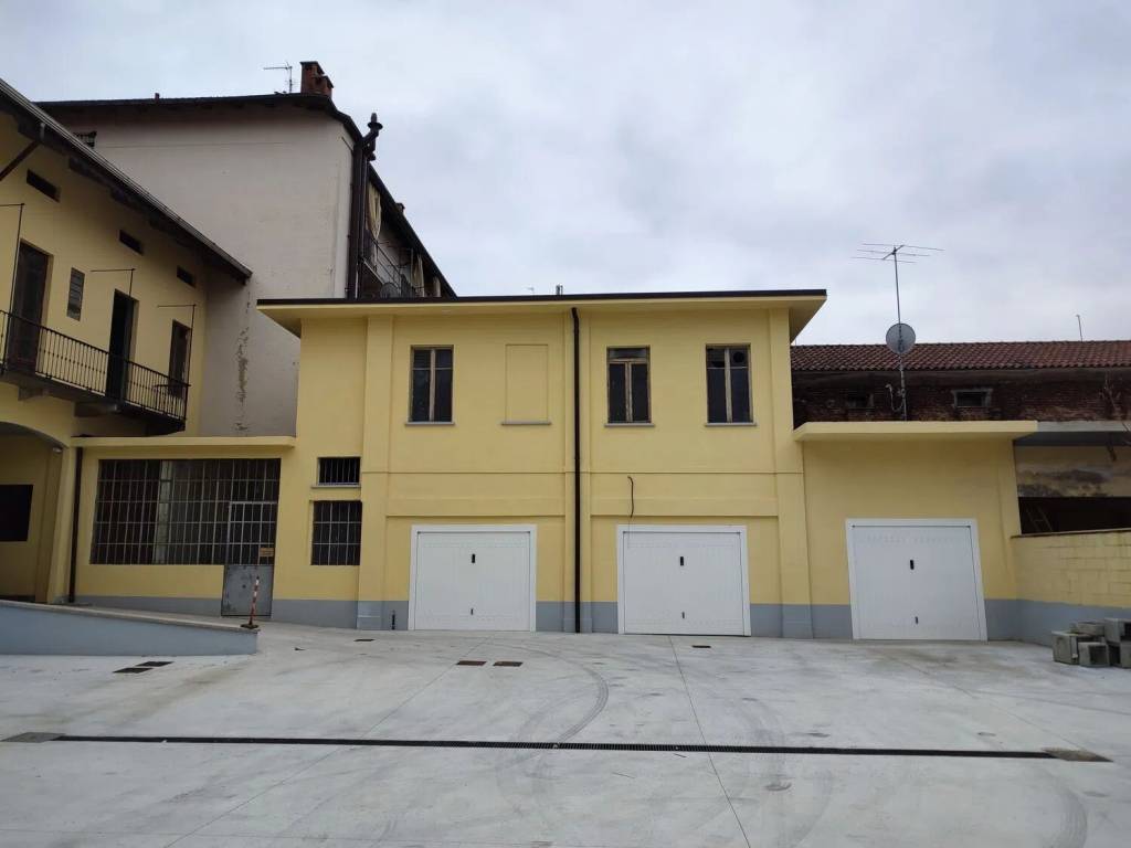 Box / garage a Vercelli in Corso Fiume, 61 - Foto 3