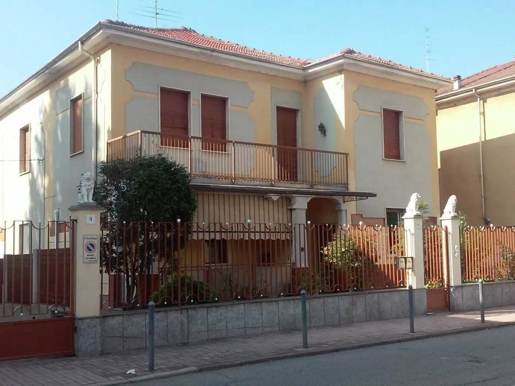 Box / garage a Vercelli in Via Lagrangia, 9 - Foto 2