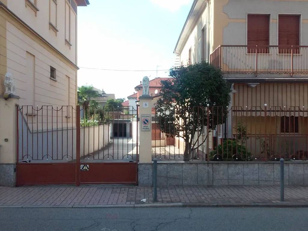 Box / garage a Vercelli in Via Lagrangia, 9 - Foto 3