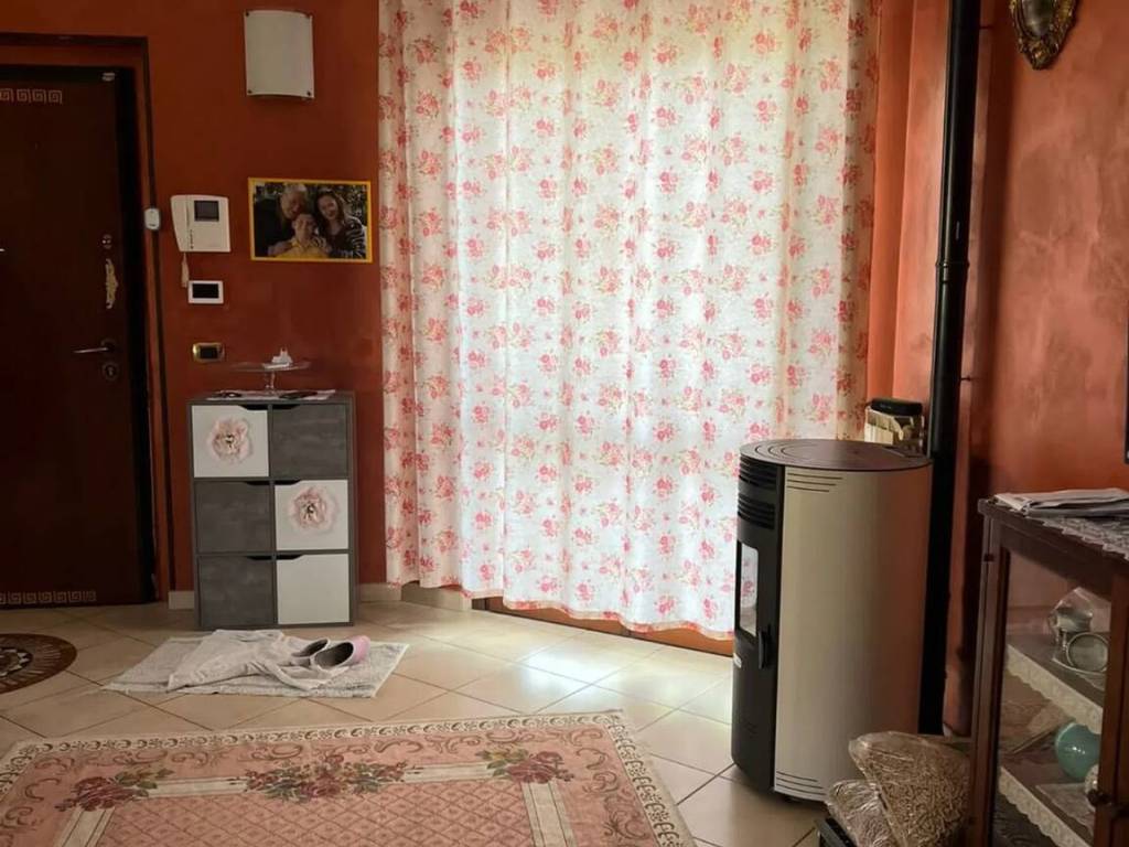 Villa a Borgo vercelli in Via Sant'Evasio, 7 - Foto 3