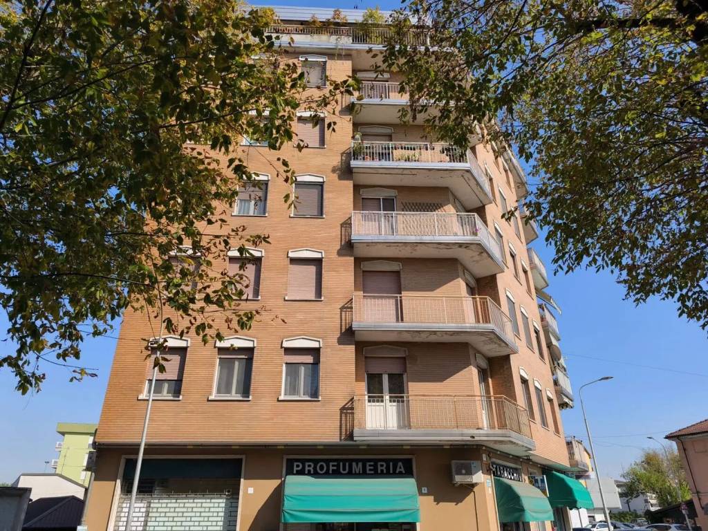 Appartamento a Vercelli in Corso Giuseppe Rigola, 4 - Foto 2