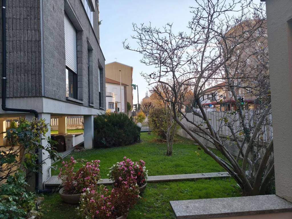 Appartamento a Vercelli in Corso Alessandro Salamano, 11 - Foto 4