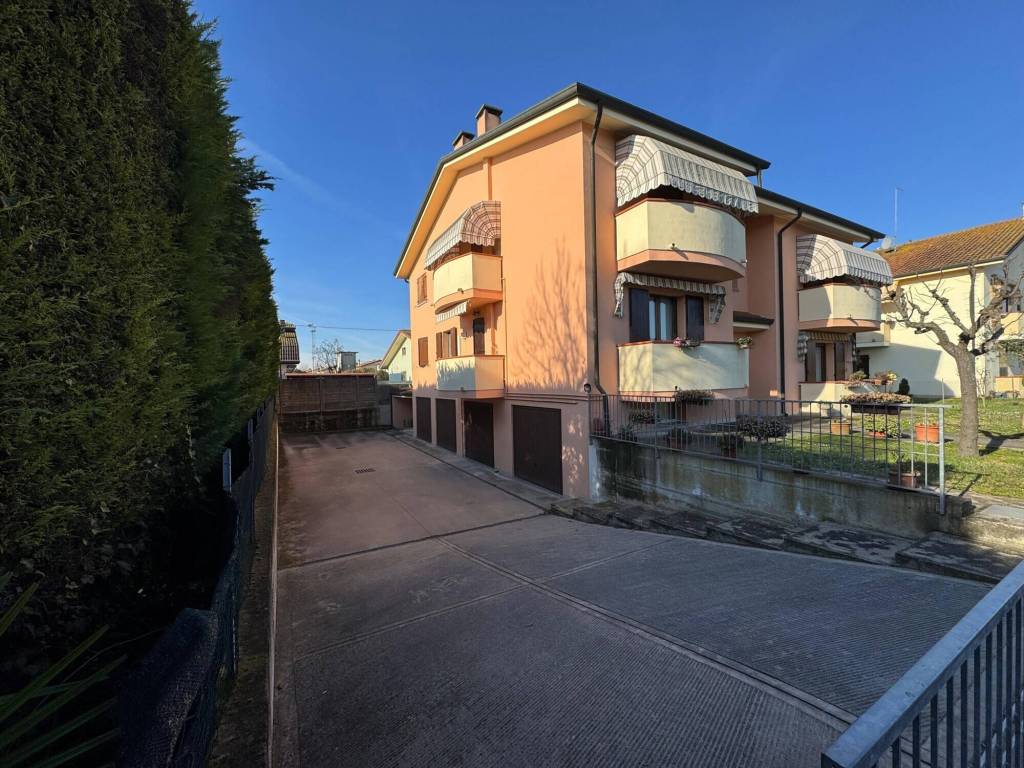 Appartamento a Bosaro in Giacomo Puccini, 82 - Foto 2