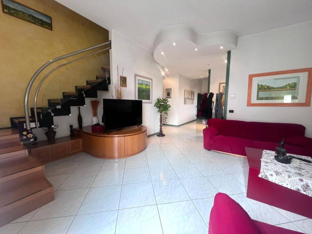 Villa a Empoli in Via Luigi Cherubini, , 2 - Foto 2