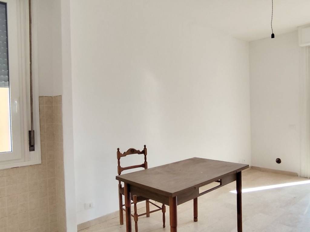 Appartamento a Scandicci in Via Ugo Foscolo - Foto 4