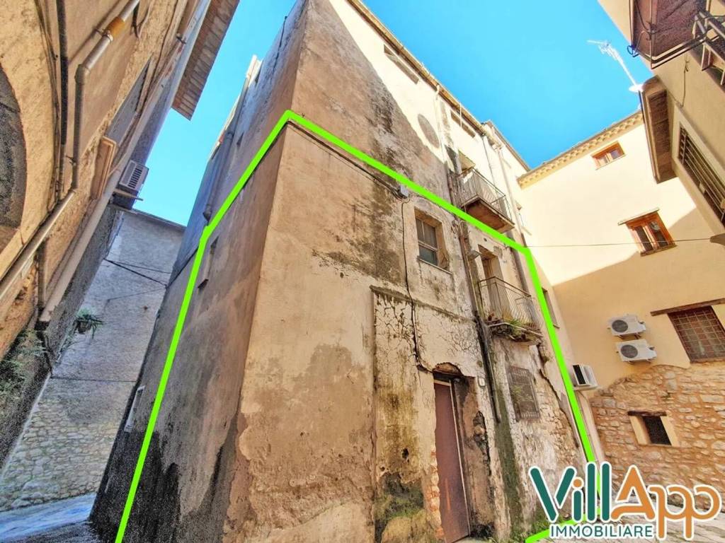 Appartamento a Fondi in Via Camillo Benso Conte Di Cavour, 32 - Foto 3