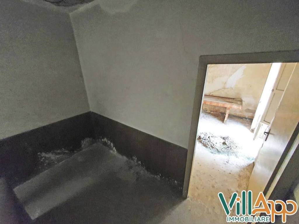 Appartamento a Fondi in Via Camillo Benso Conte Di Cavour, 32 - Foto 3