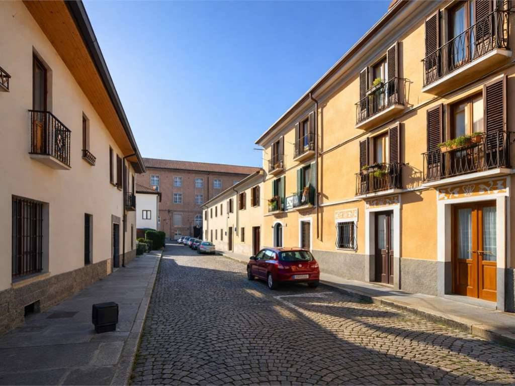 Appartamento a Venaria reale in Via Alfonso La Marmora - Foto 2