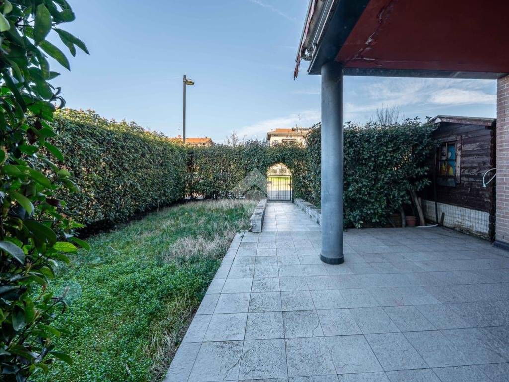 Appartamento a Reggio emilia in Via Caduti in Missione di Pace - Foto 3