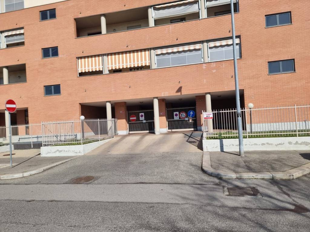 Box / garage a Torino in Via Cervino, 44 - Foto 3