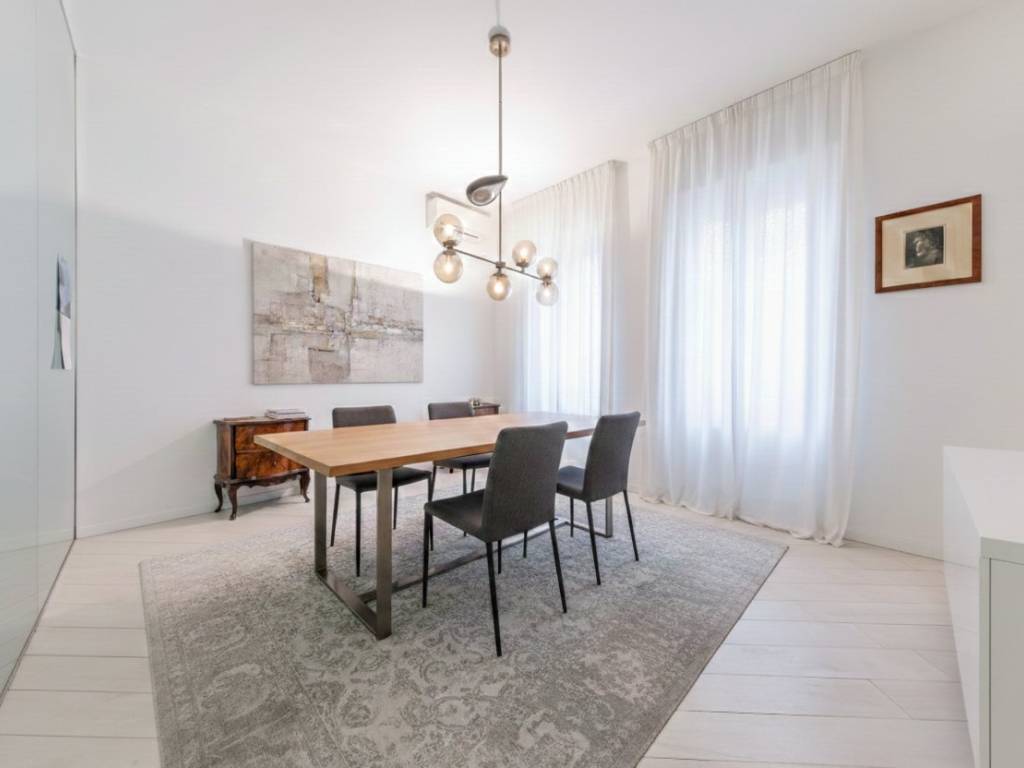 Appartamento a Milano in Via Macedonio Melloni, 28 - Foto 4