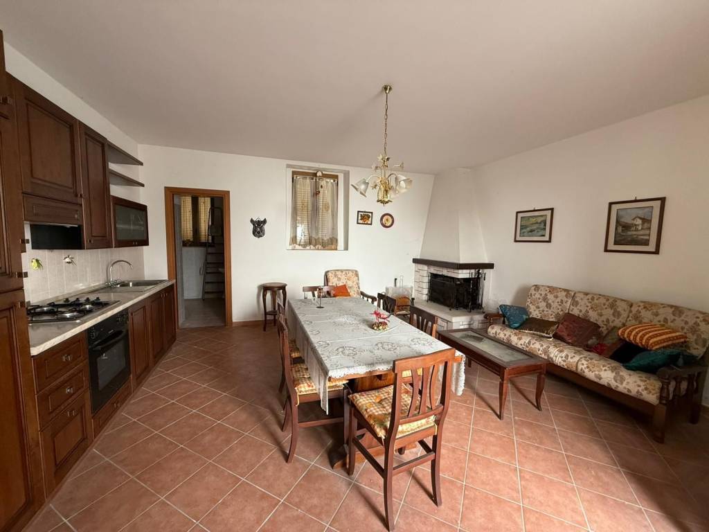 Appartamento a Benevento in Contrada Serretelle - Foto 2