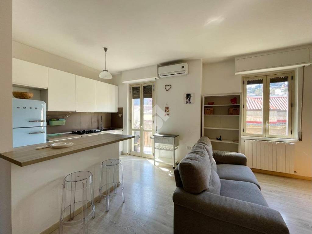 Appartamento a Cosenza in Via Pola, 4 - Foto 3