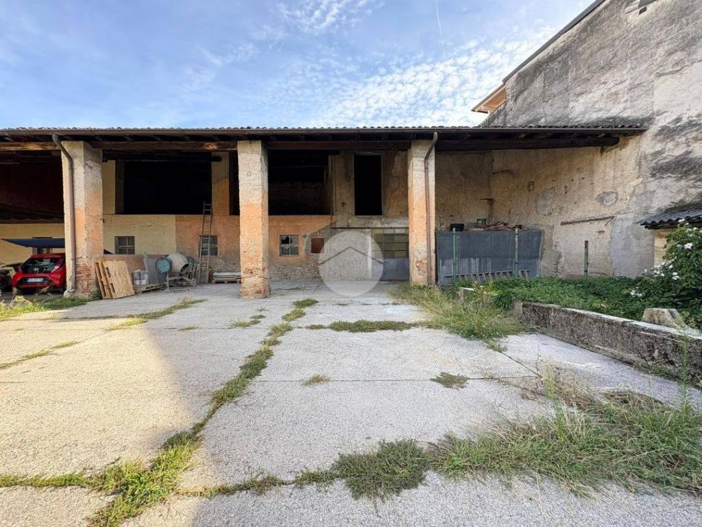 Rustico / casale a Castegnato in Via Cavour, 139 - Foto 2