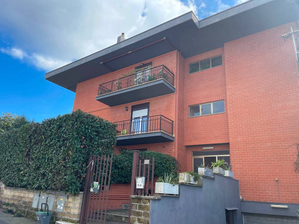 Appartamento a Ariccia in Via Giuseppe Lugli, 14 - Foto 3