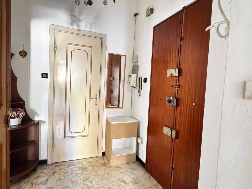 Appartamento a Genova in Via della Piazzetta, 2 - Foto 2