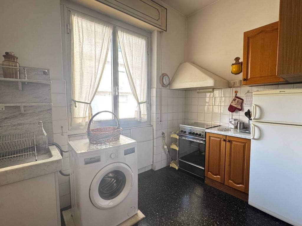 Appartamento a Genova in Via della Piazzetta, 2 - Foto 4