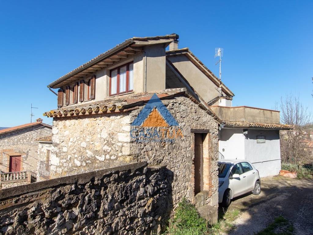 Appartamento a Montecchio in Via Cesare Battisti - Foto 2