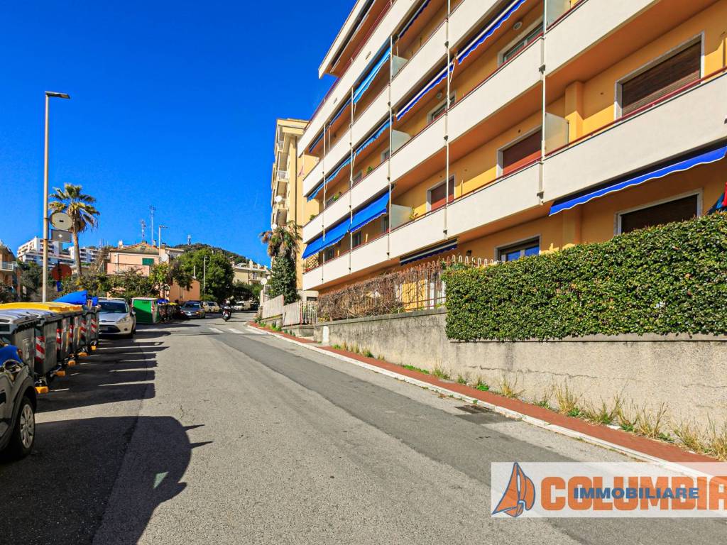 Appartamento a Genova in Via Laviosa, 5 - Foto 2