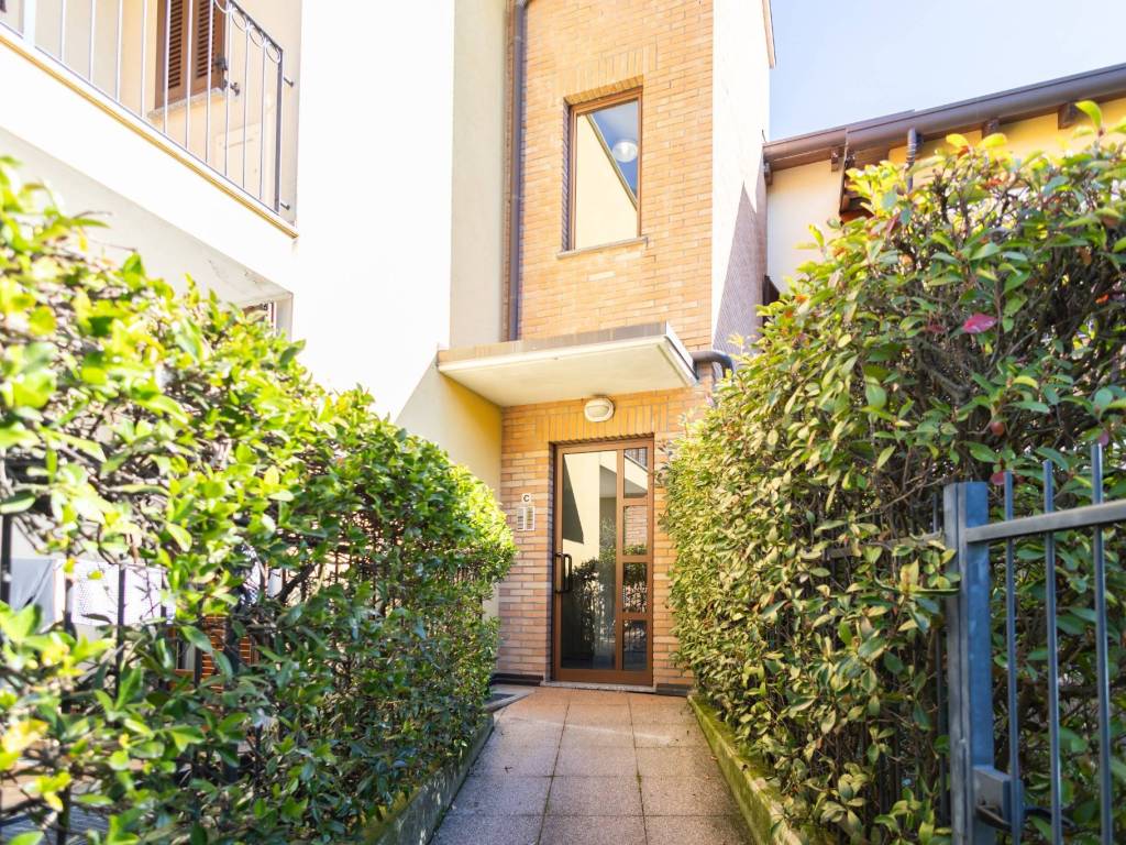 Appartamento a Origgio in Via Udrigium, 15 - Foto 3