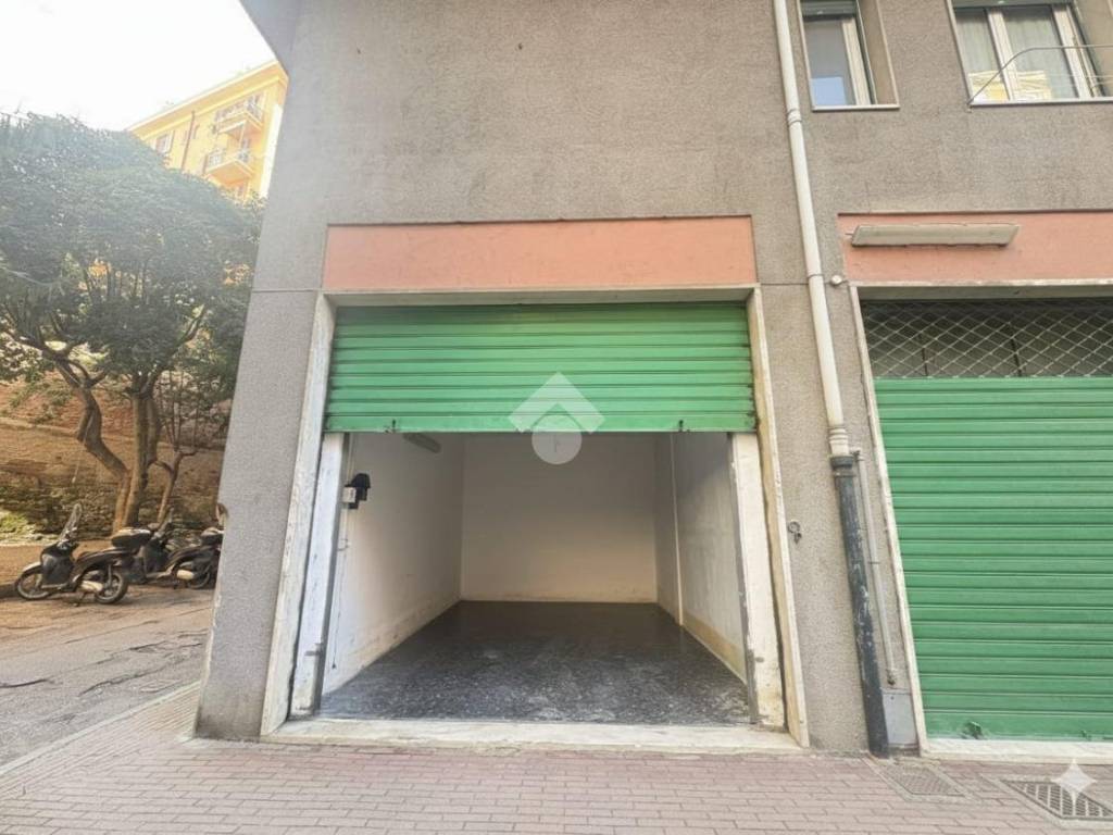Box / garage a Genova in Via Blelè, 38 - Foto 4