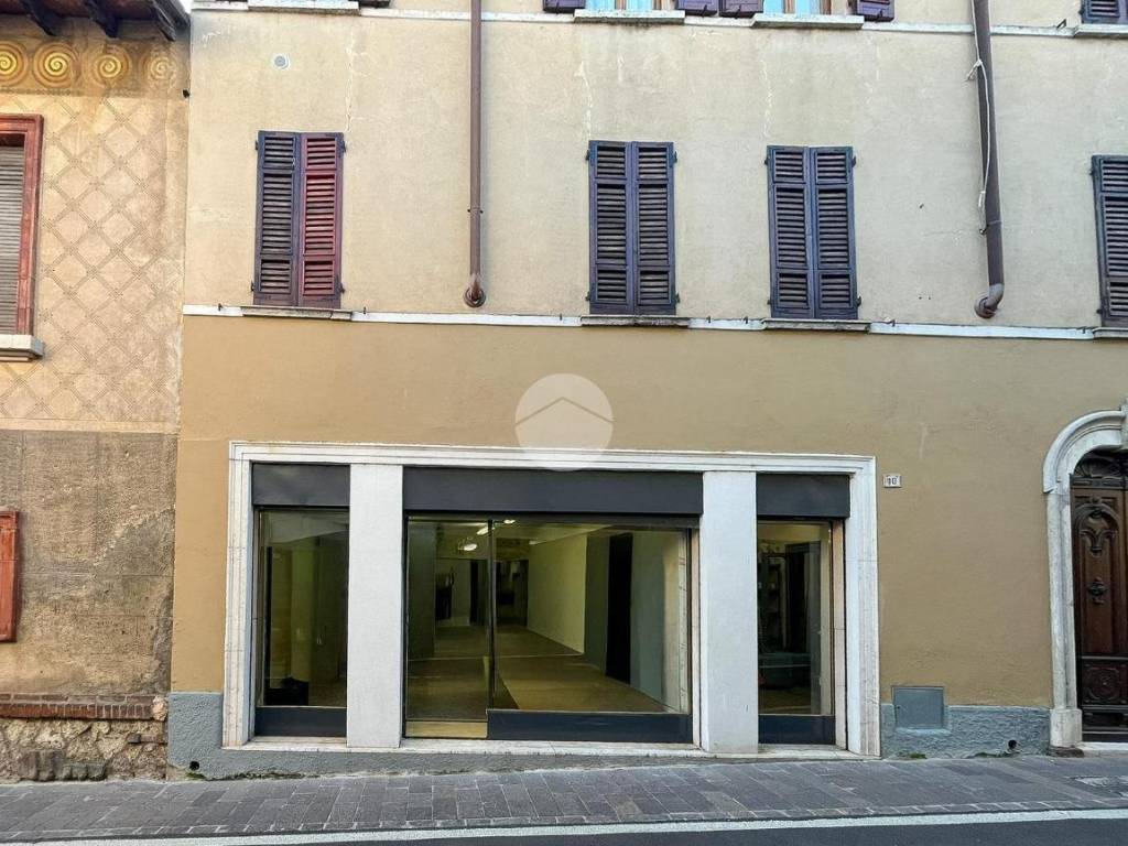 Immobile a Castiglione delle stiviere in Piazza S. Luigi, 6 - Foto 4