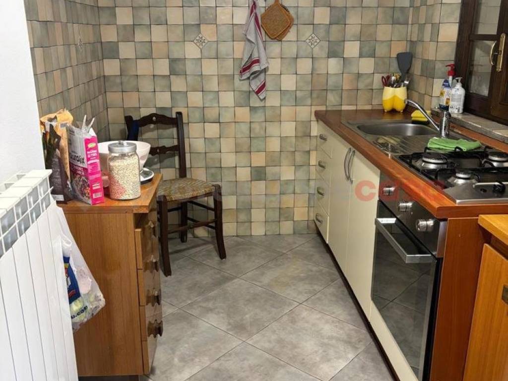 Appartamento a Castiglione di garfagnana in via Provinciale 72 Passo delle Radici, 39 - Foto 2